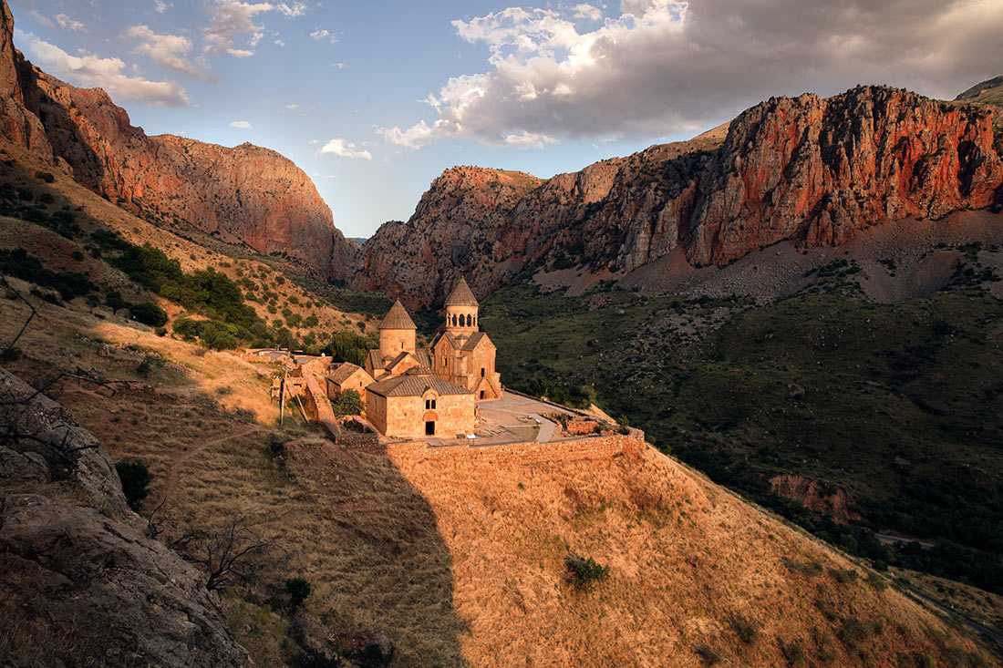 Монастырский комплекс Нораванк Армения