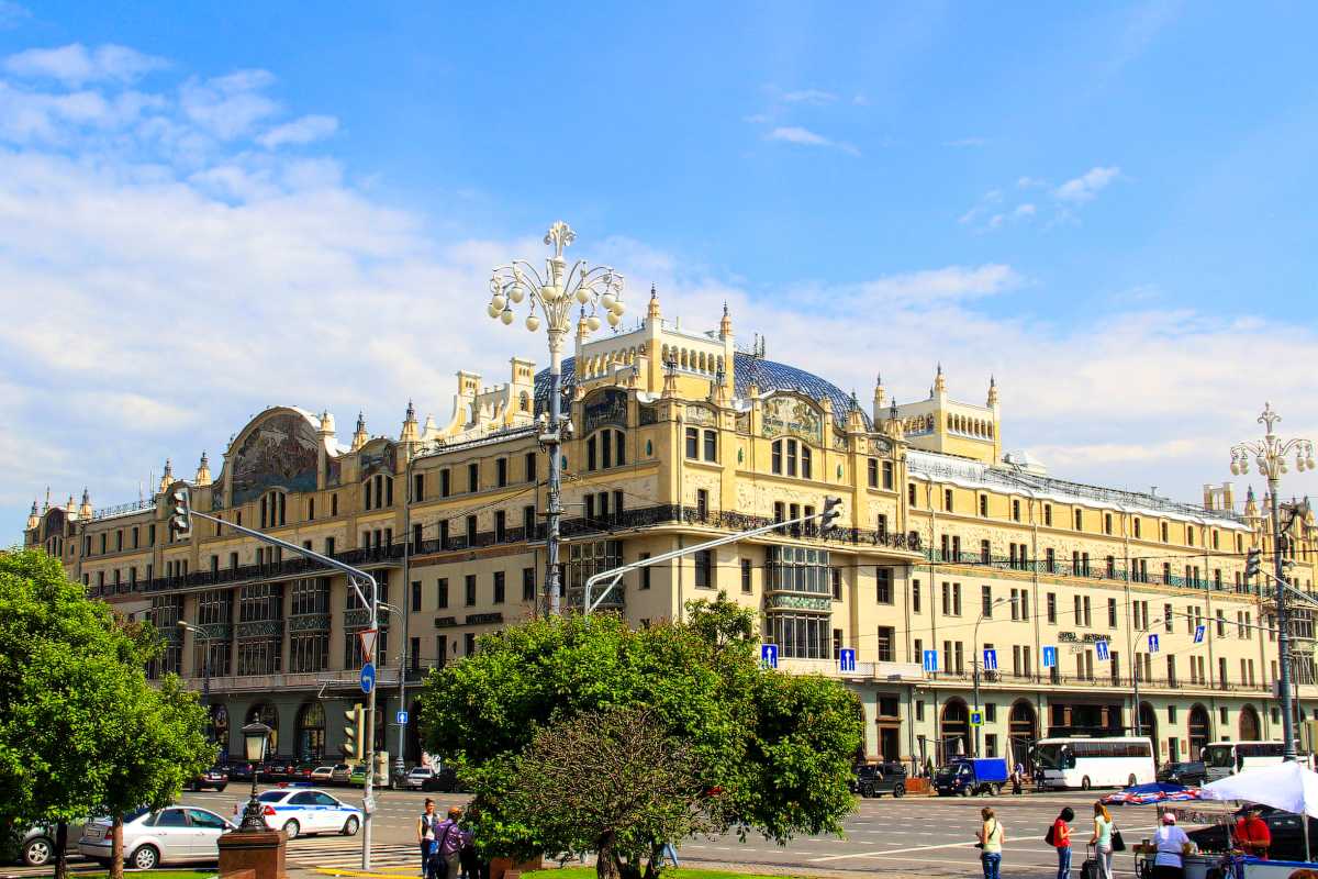 Здание гостиницы метрополь в москве