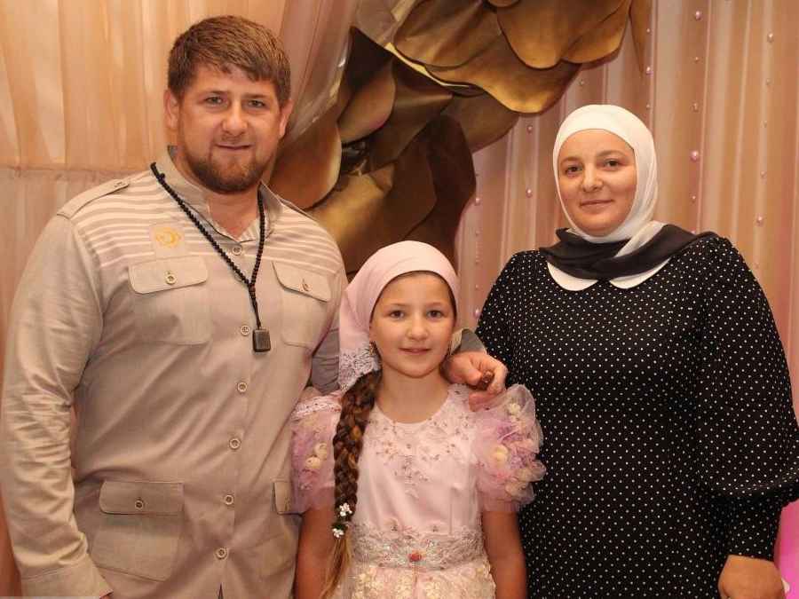 Рамзан кадыров: биография, жена, кто такой, сколько лет и детей, побрился, фото