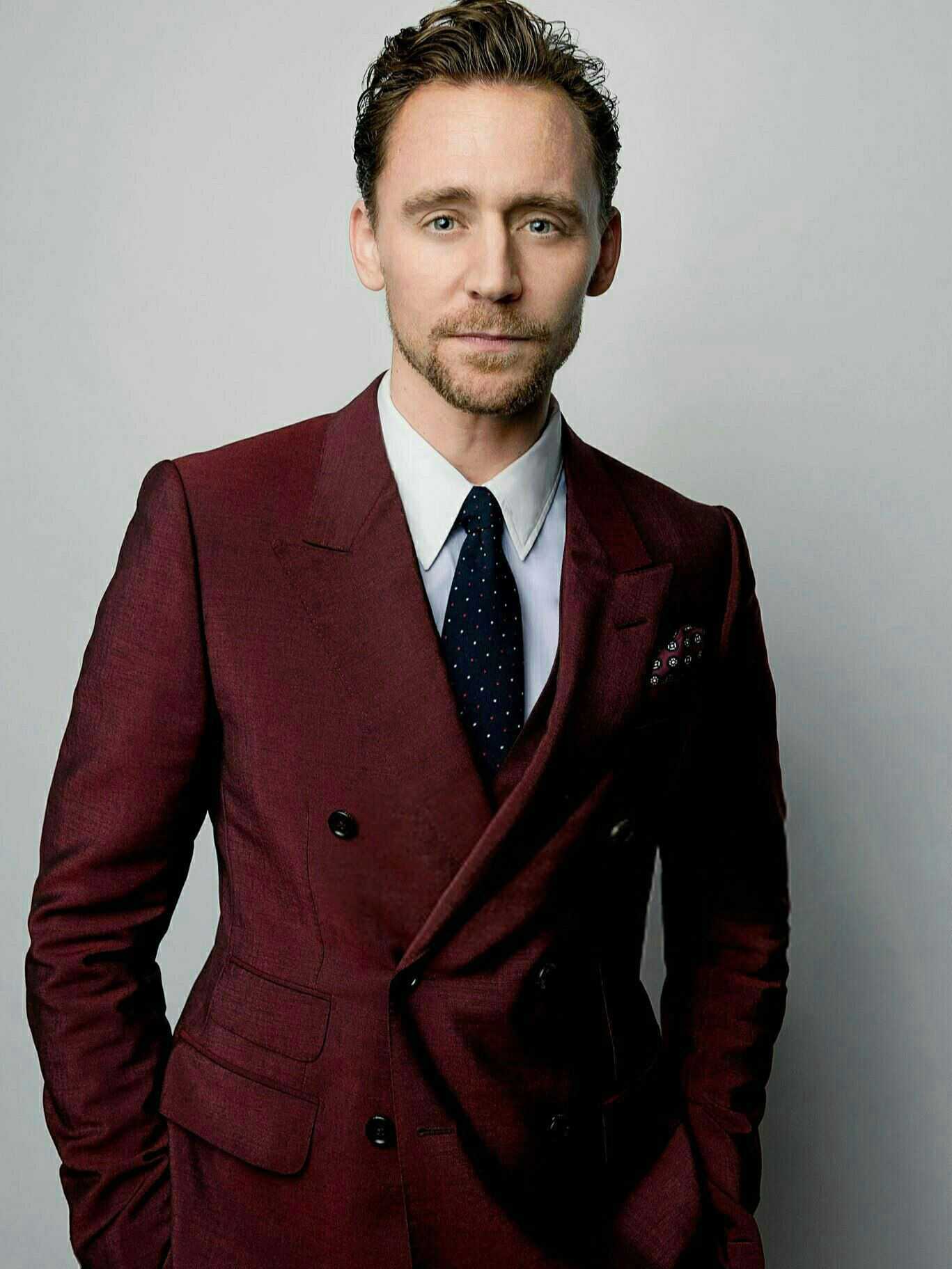 Том хиддлстон (tom hiddleston) - биография, новости, личная жизнь, фото, видео - stuki-druki.com