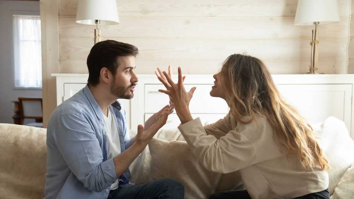 Почему женщина изменяет мужу: психология женской измены, что это значит с психологической точки зрения, глазами психолога, давление для признания в неверности замужней