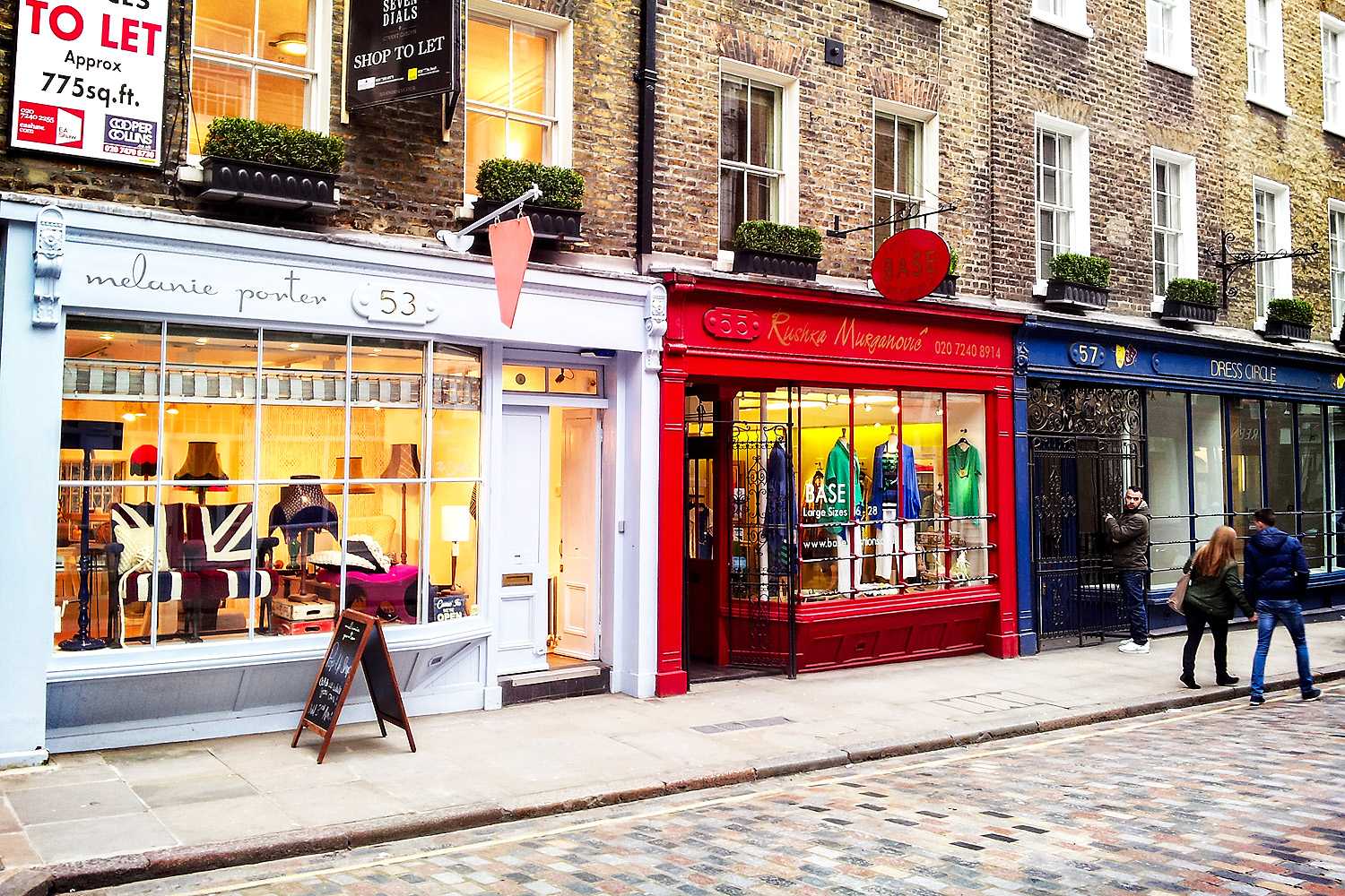 My small shop. Сохо Великобритания. Street Retail Лондон. Квартал Сохо в Лондоне. Сохо стиль Лондон.